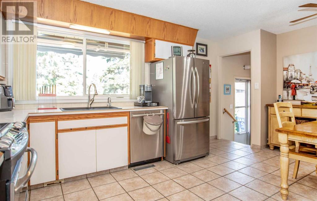 Single Family House Bungalow for Sale in  Aurora Place SE Acadia Calgary 