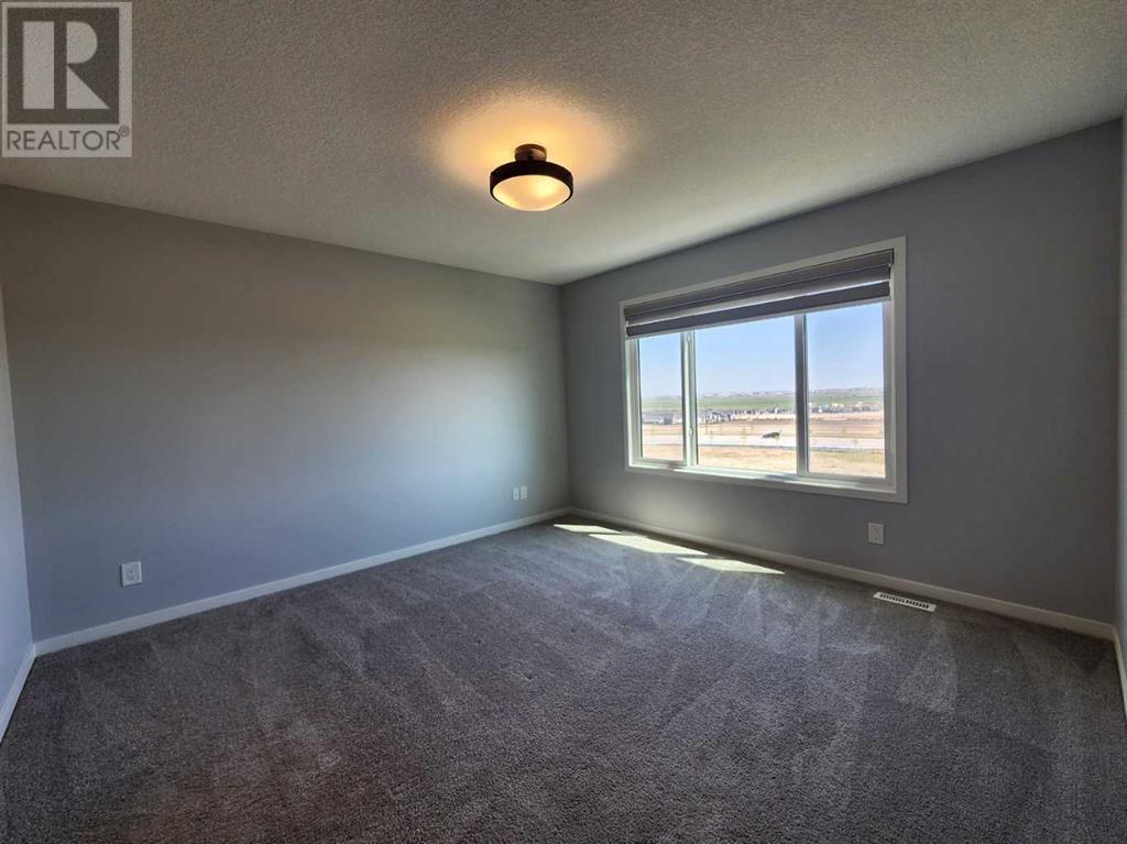 Photo 21 of 160 Howse Crescent Ne, Calgary AB