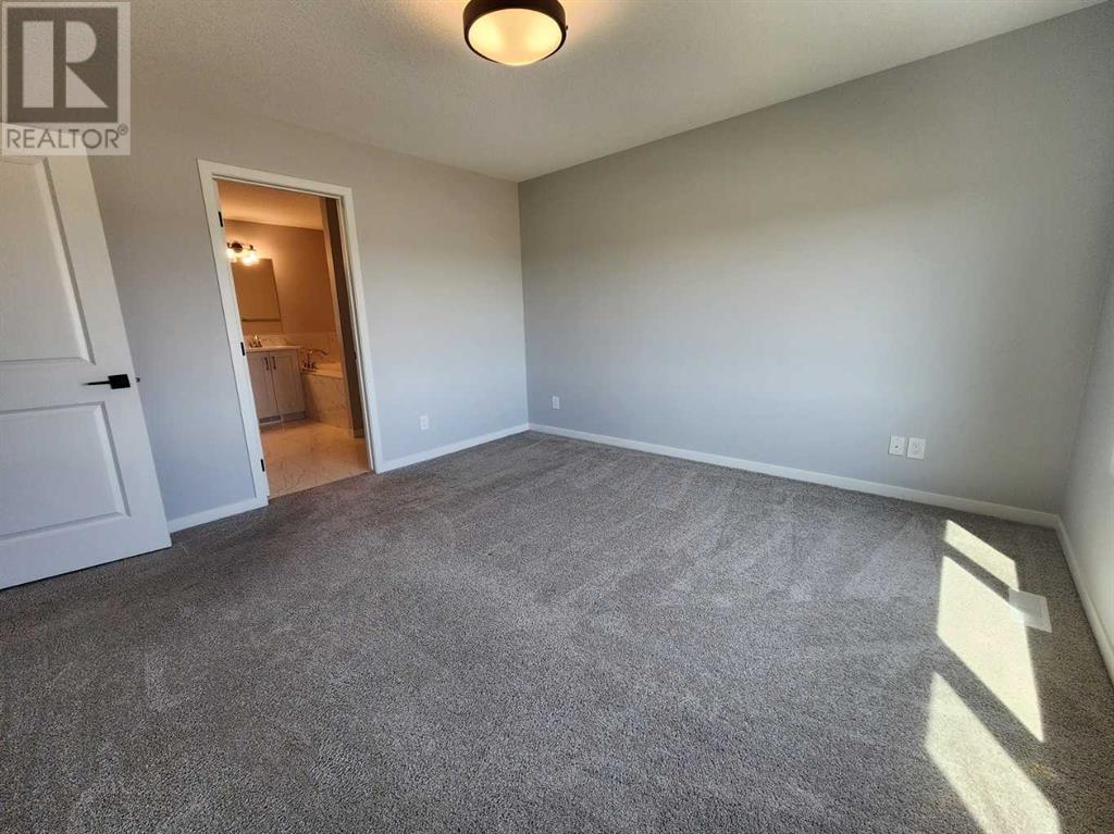 Photo 22 of 160 Howse Crescent Ne, Calgary AB