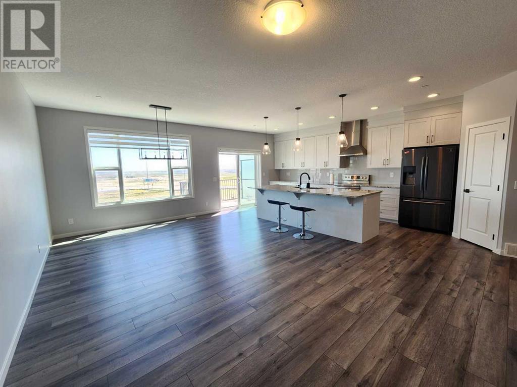 Photo 3 of 160 Howse Crescent Ne, Calgary AB