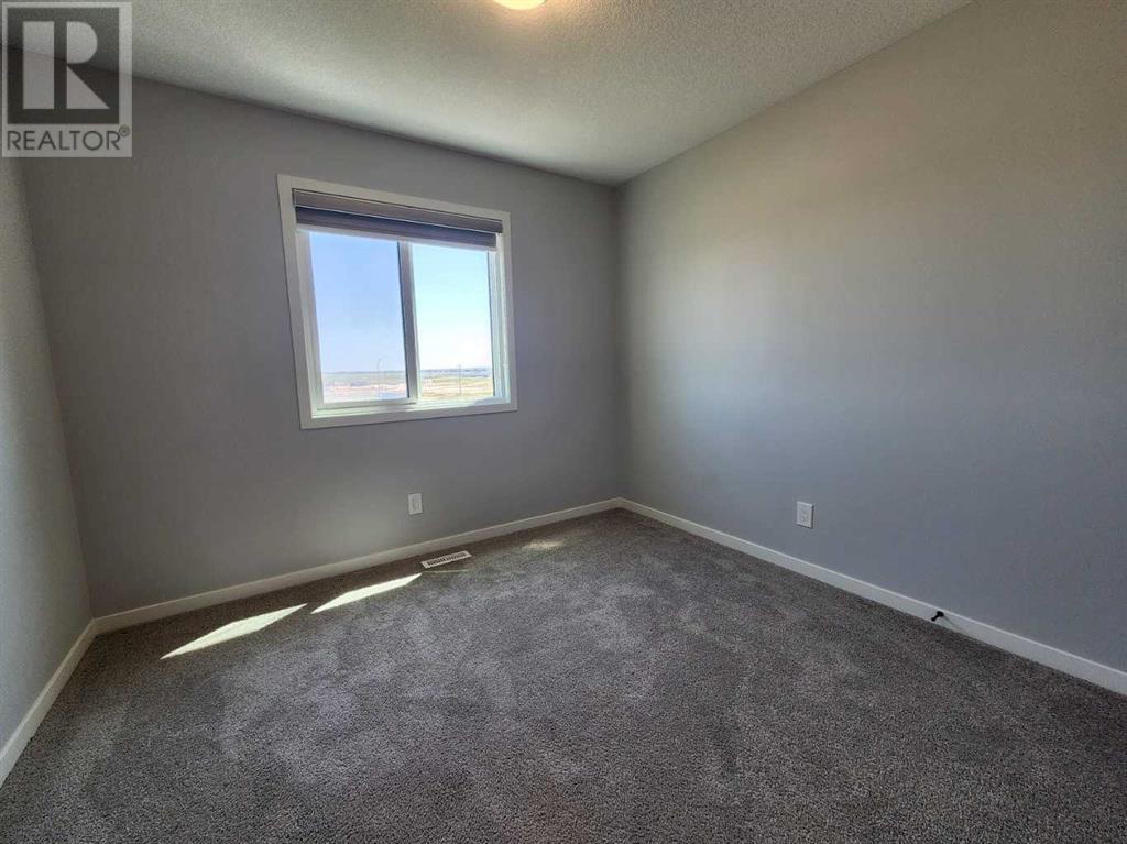 Photo 31 of 160 Howse Crescent Ne, Calgary AB