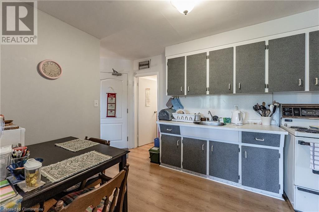 Photo 40 of 22 Mill Street S, Hamilton ON