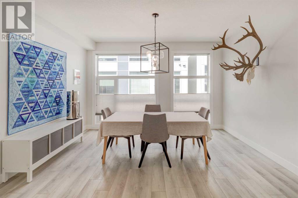 Single Family House for Sale in   Parkhill Place SW Parkhill Calgary 