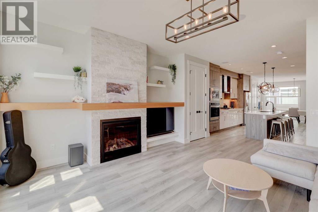 Single Family House for Sale in   Parkhill Place SW Parkhill Calgary 