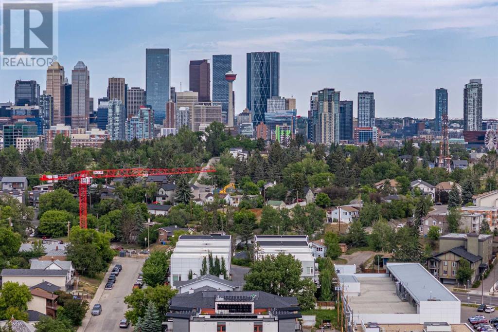 Single Family House for Sale in   Parkhill Place SW Parkhill Calgary 
