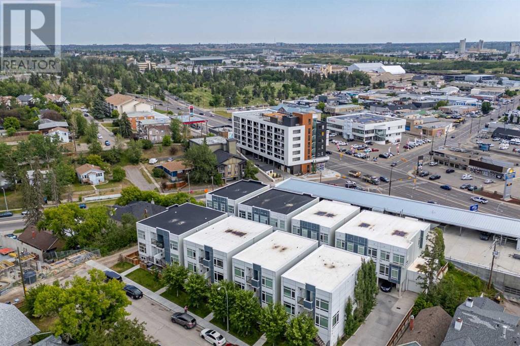Single Family House for Sale in   Parkhill Place SW Parkhill Calgary 
