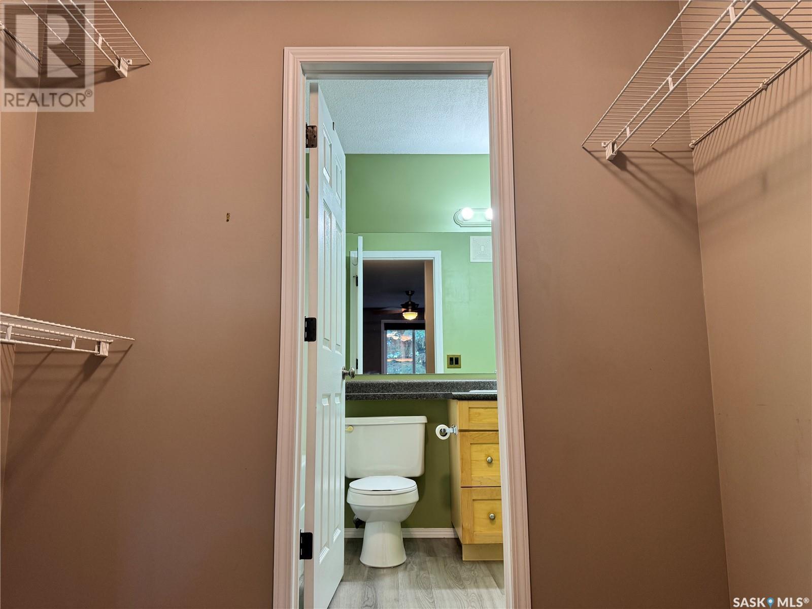 Single Family House High rise for Sale in   Lowe ROAD Saskatoon 