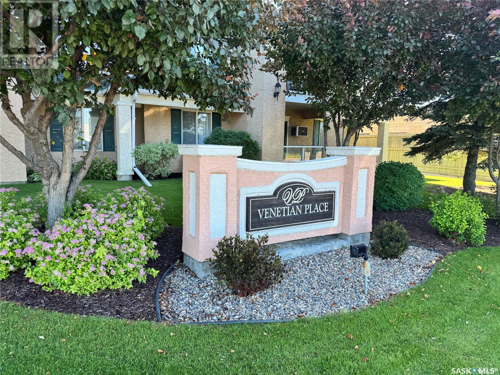 Single Family House High rise for Sale in   Lowe ROAD Saskatoon 