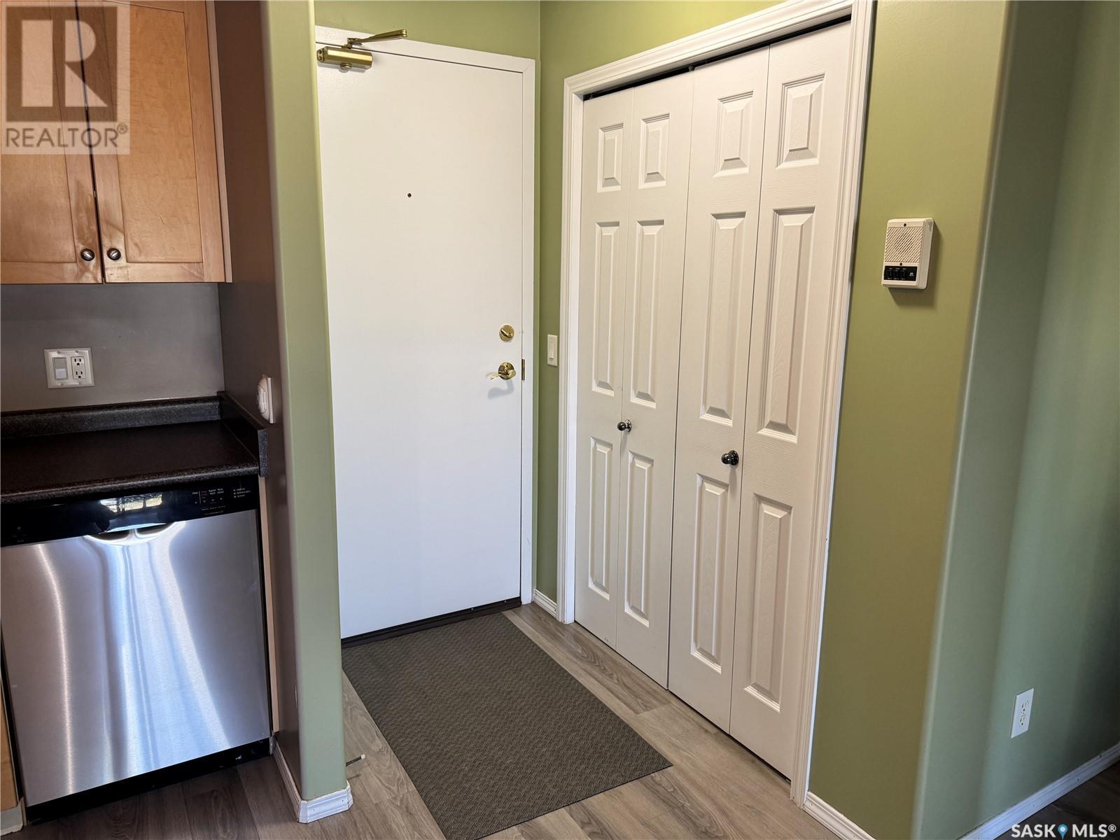 Single Family House High rise for Sale in   Lowe ROAD Saskatoon 
