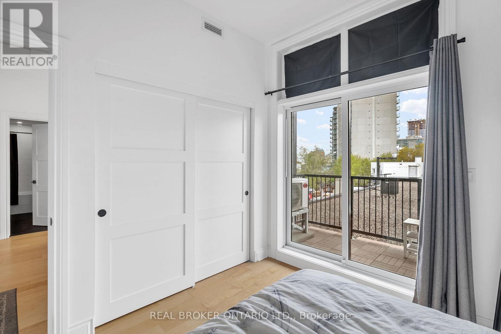 Photo 19 of 304 101 Pinhey Street, Ottawa ON