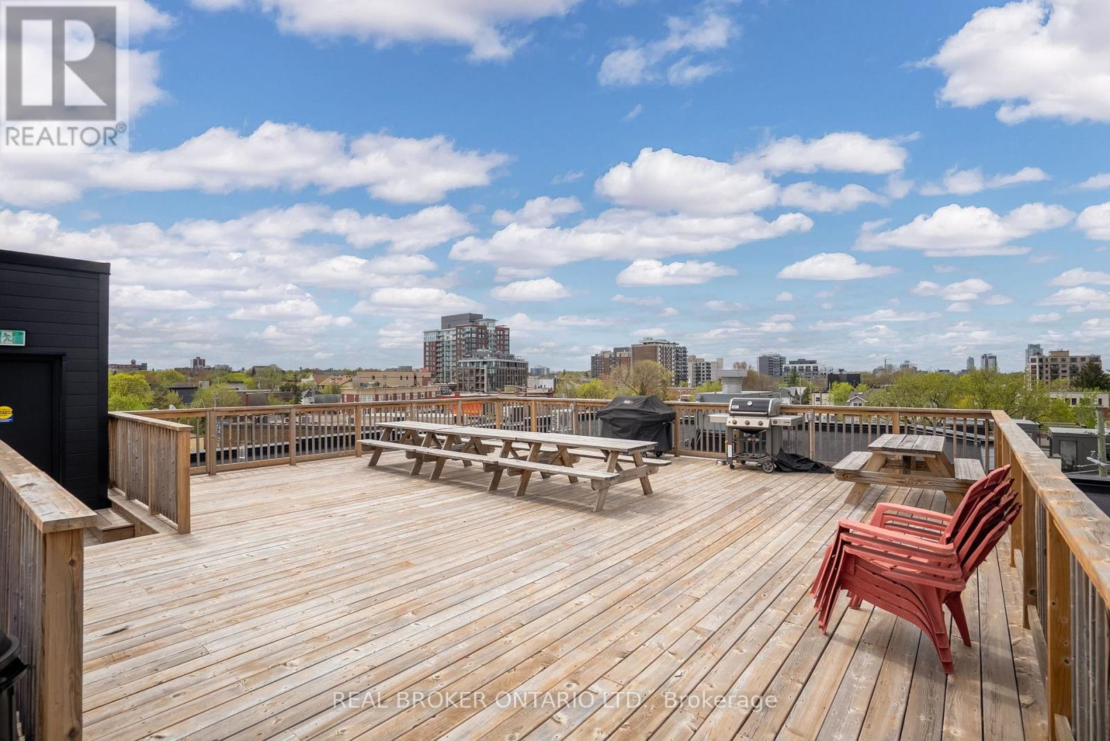 Photo 22 of 304 101 Pinhey Street, Ottawa ON
