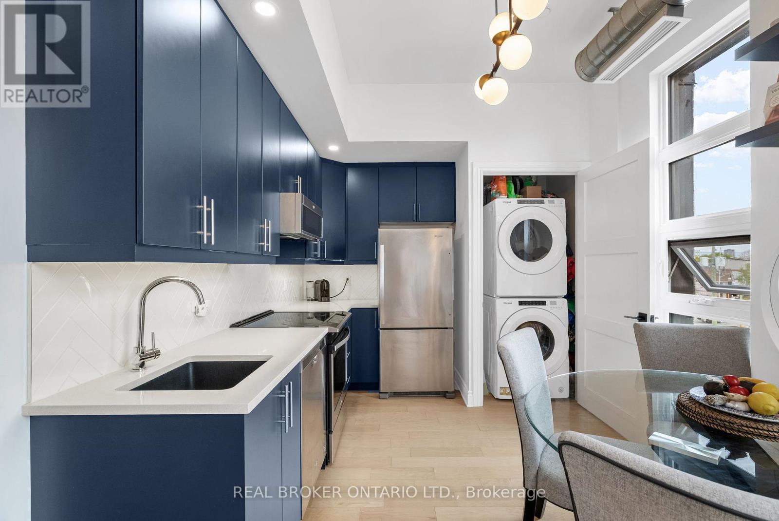 Photo 9 of 304 101 Pinhey Street, Ottawa ON