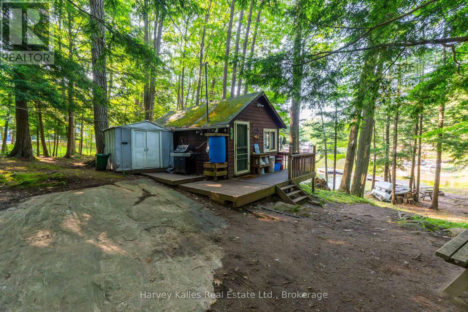 Photo 17 of 4 1254 Barlochan Road, Muskoka Lakes ON