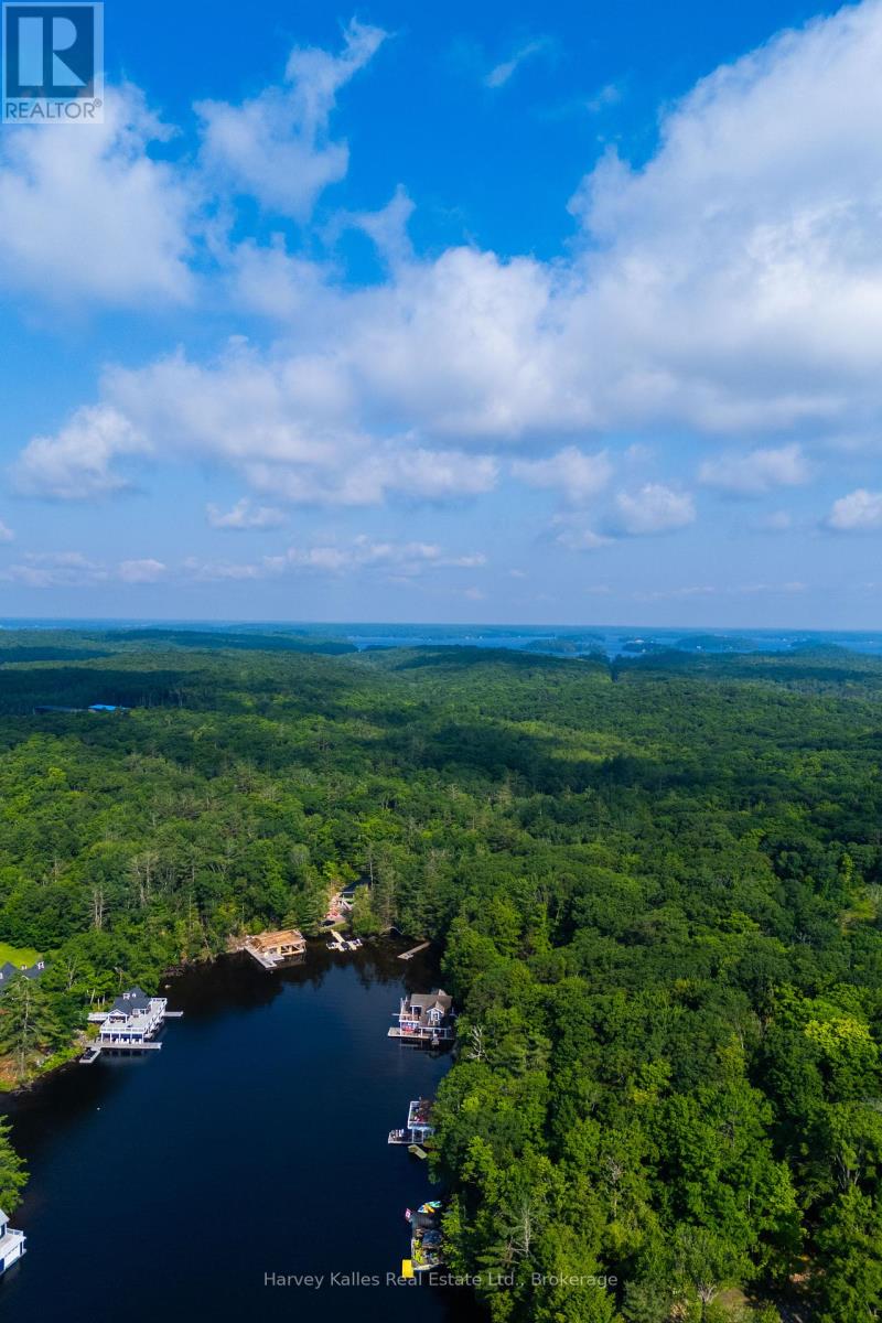 Photo 26 of 4 1254 Barlochan Road, Muskoka Lakes ON