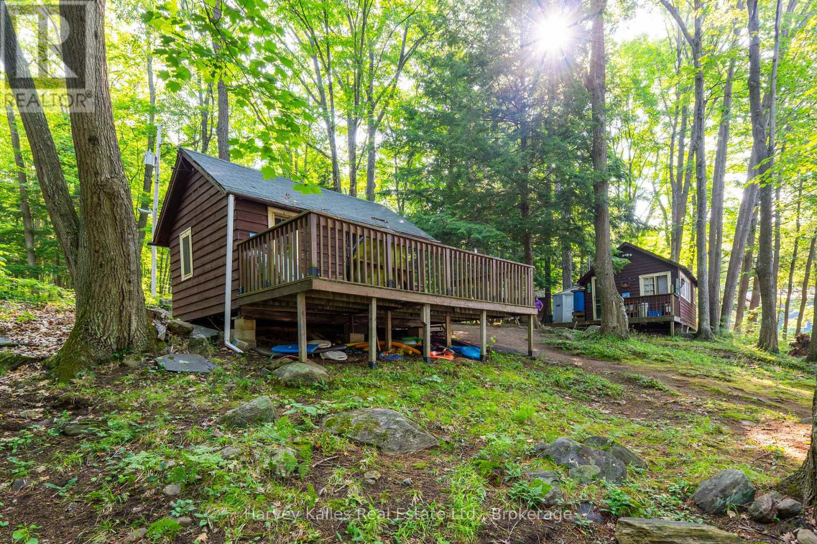 Photo 9 of 4 1254 Barlochan Road, Muskoka Lakes ON