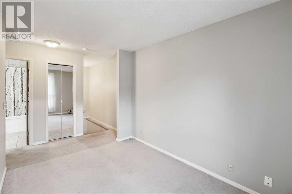 Single Family House for Sale in    Street NE Pineridge Calgary 