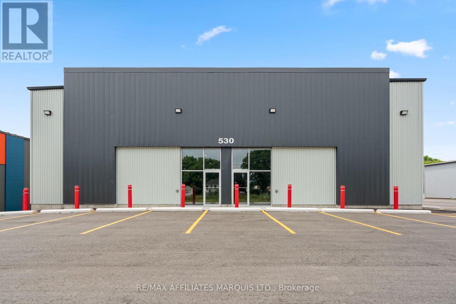 Photo 9 of 530 Stewart Boulevard N, Brockville ON