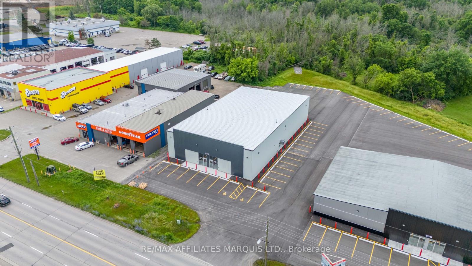 Photo 17 of 530 Stewart Boulevard N, Brockville ON