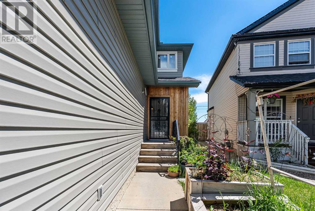 Single Family House for Sale in  MARTHA