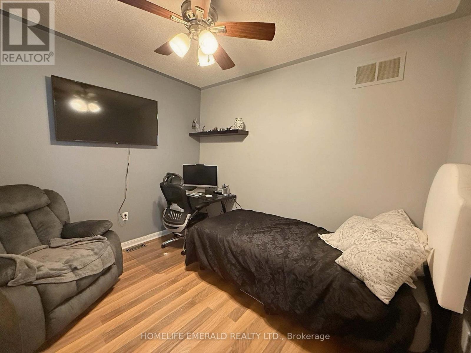 Photo 26 of 144 Maplewood Drive, Essa ON