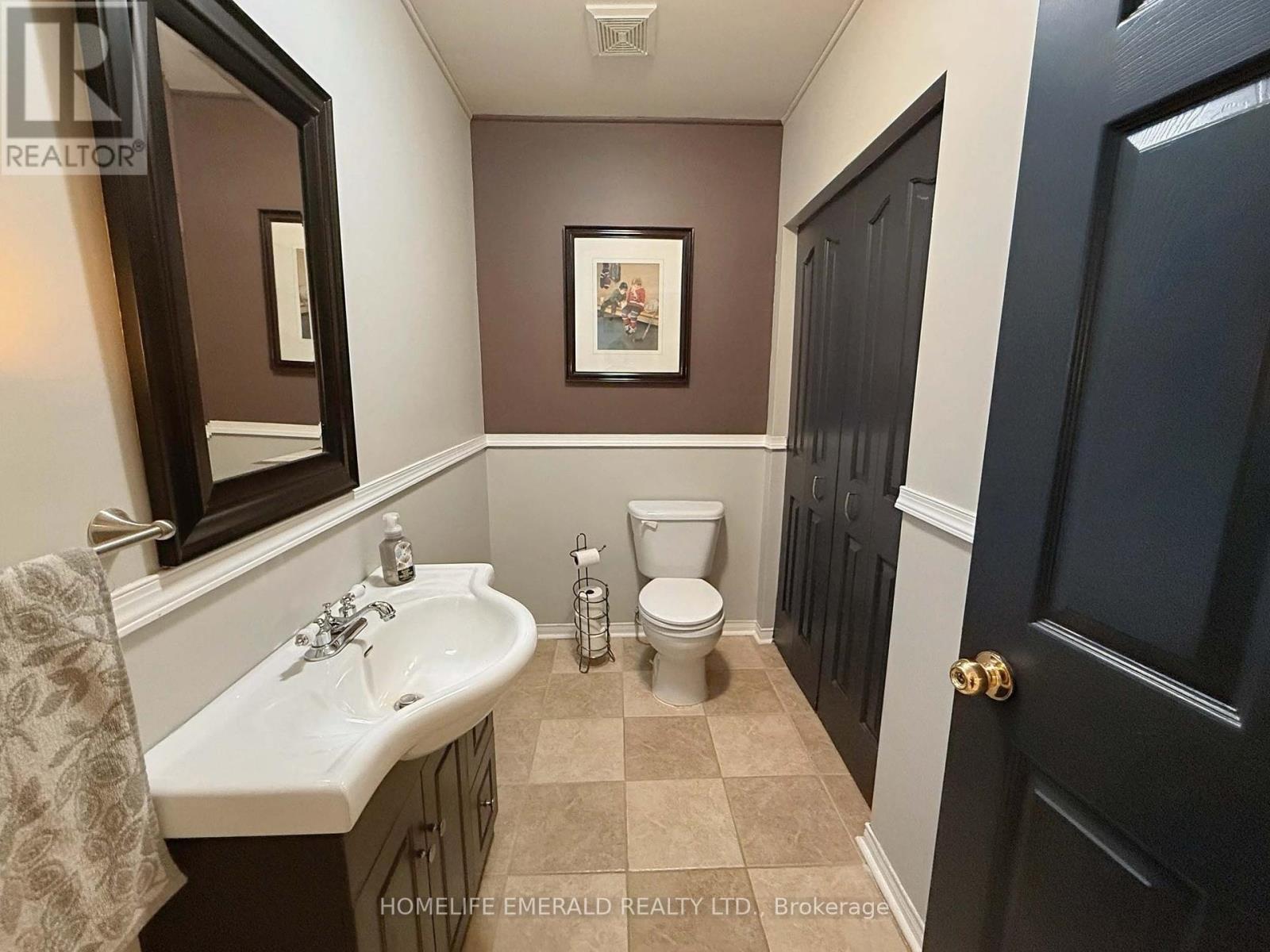 Photo 42 of 144 Maplewood Drive, Essa ON