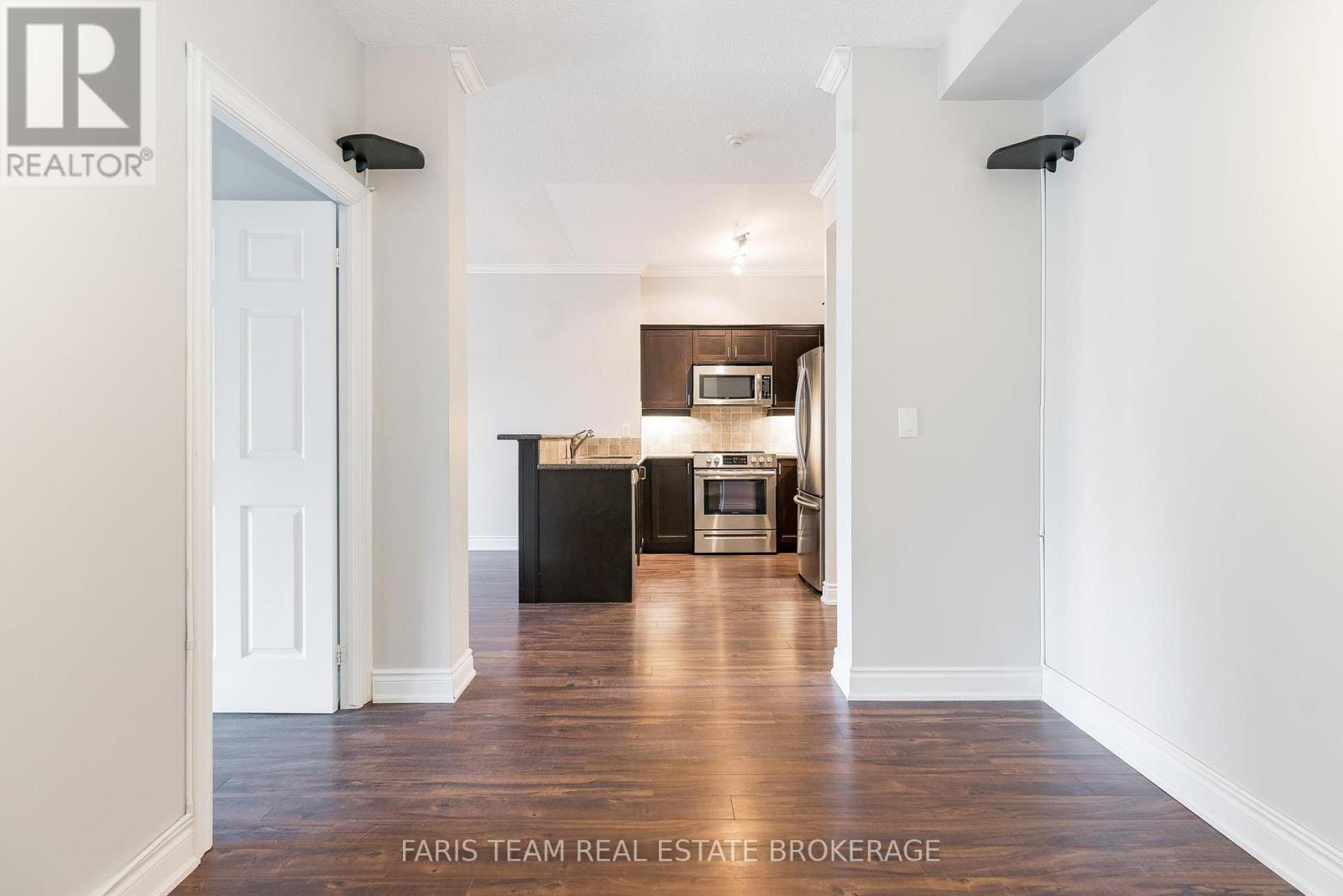 Photo 14 of 214 354 Atherley Road, Orillia ON