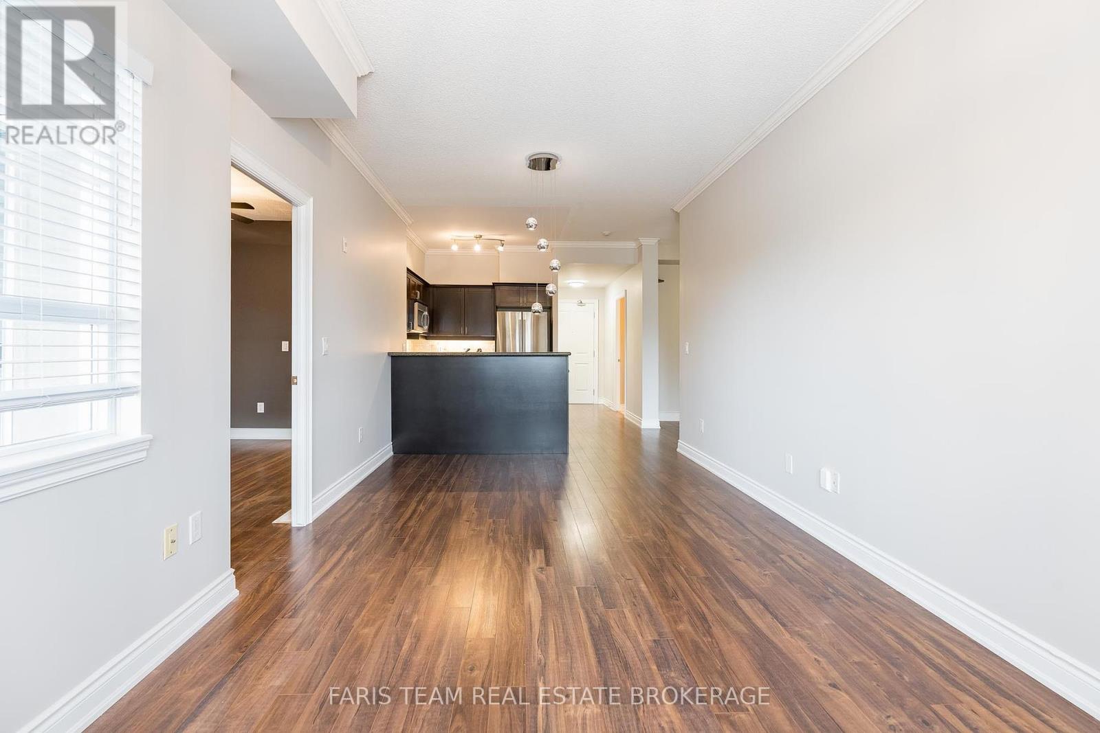 Photo 4 of 214 354 Atherley Road, Orillia ON