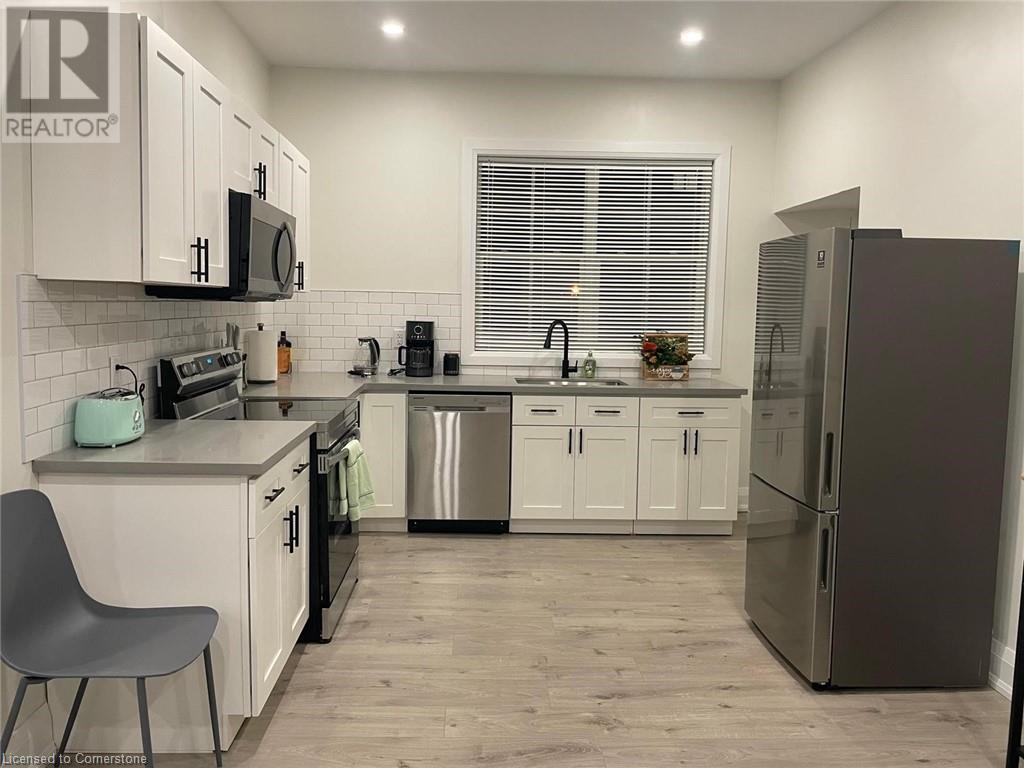 Photo 15 of 28 Burris Street, Hamilton ON