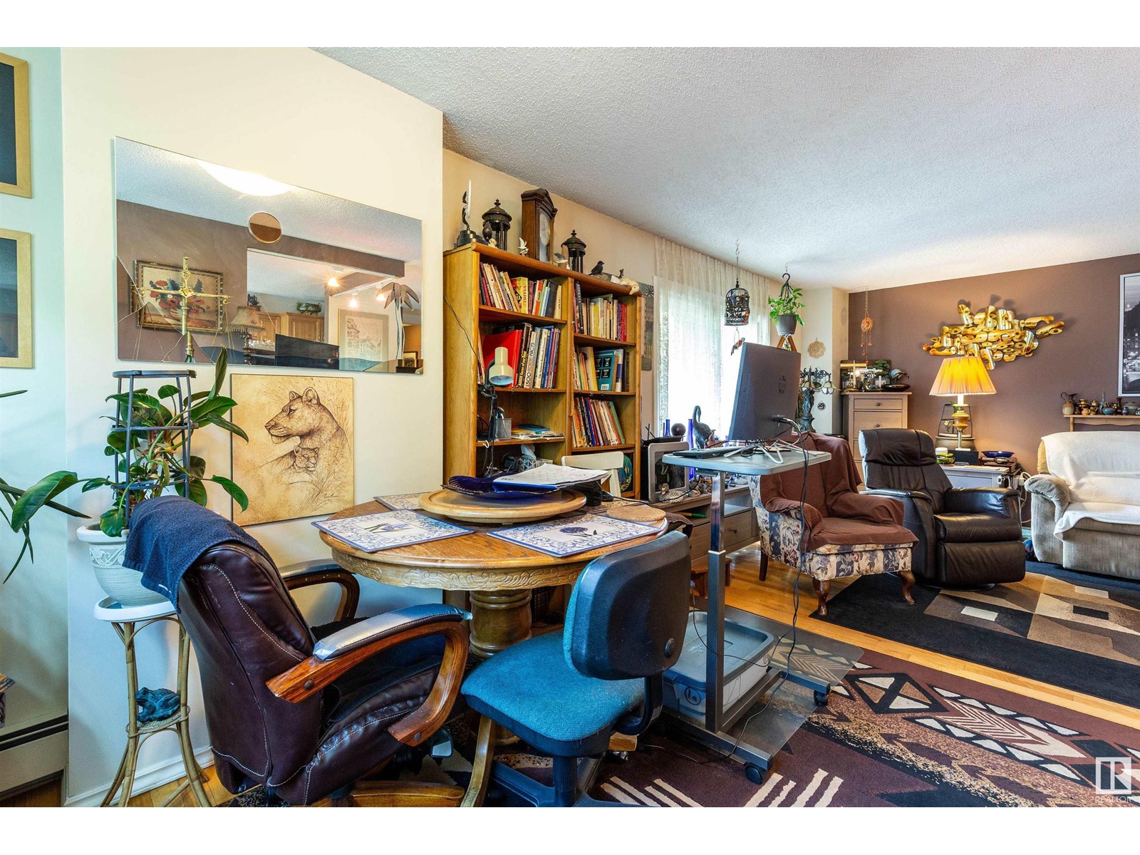 Photo 8 of 404 9929 113 St Nw, Edmonton AB