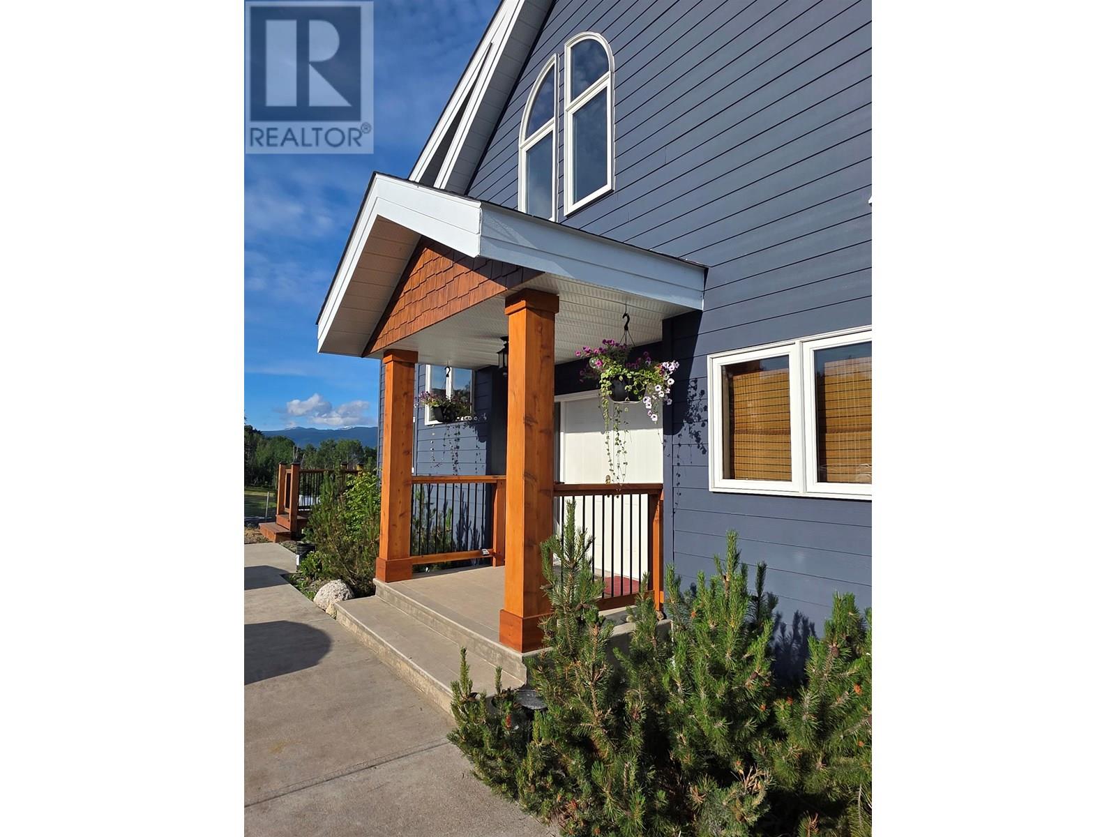 8020 HISLOP ROAD, Telkwa