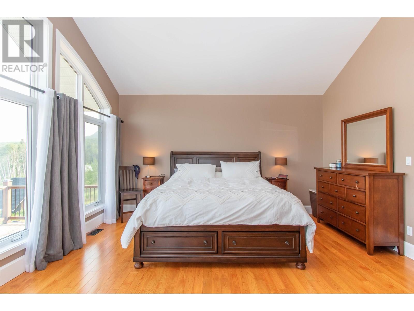 8020 HISLOP ROAD, Telkwa