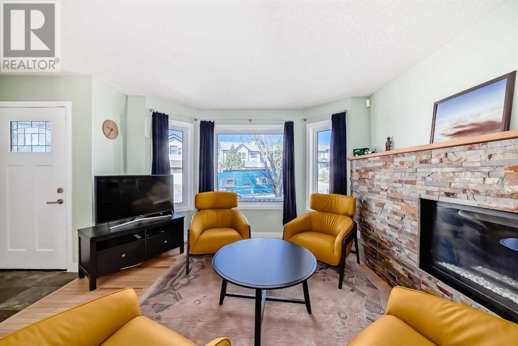 Single Family House for Sale in  Citadel Vista Close NW Citadel Calgary 