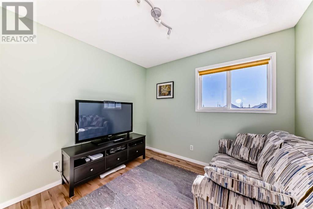 Single Family House for Sale in  Citadel Vista Close NW Citadel Calgary 