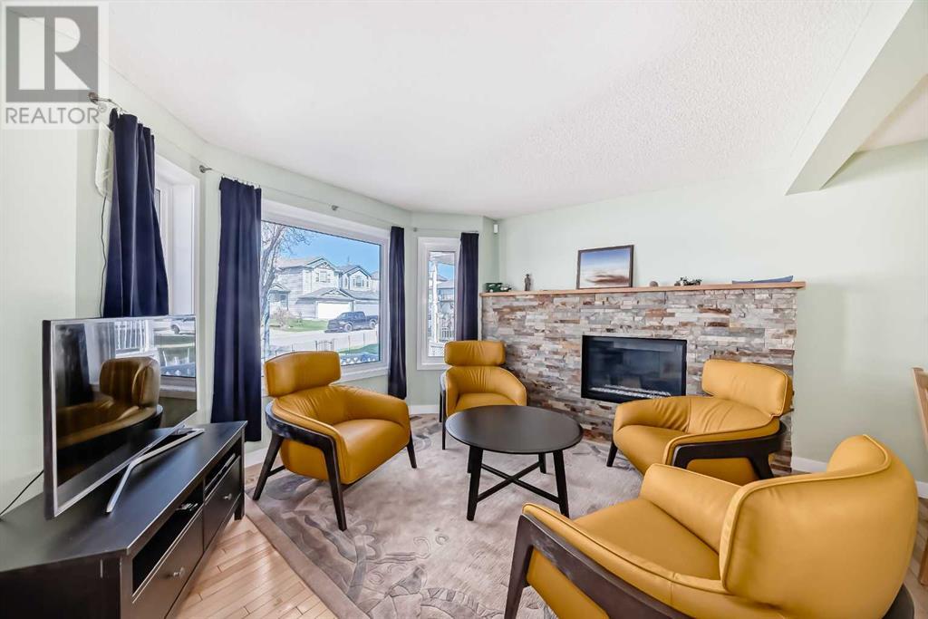 Single Family House for Sale in  Citadel Vista Close NW Citadel Calgary 