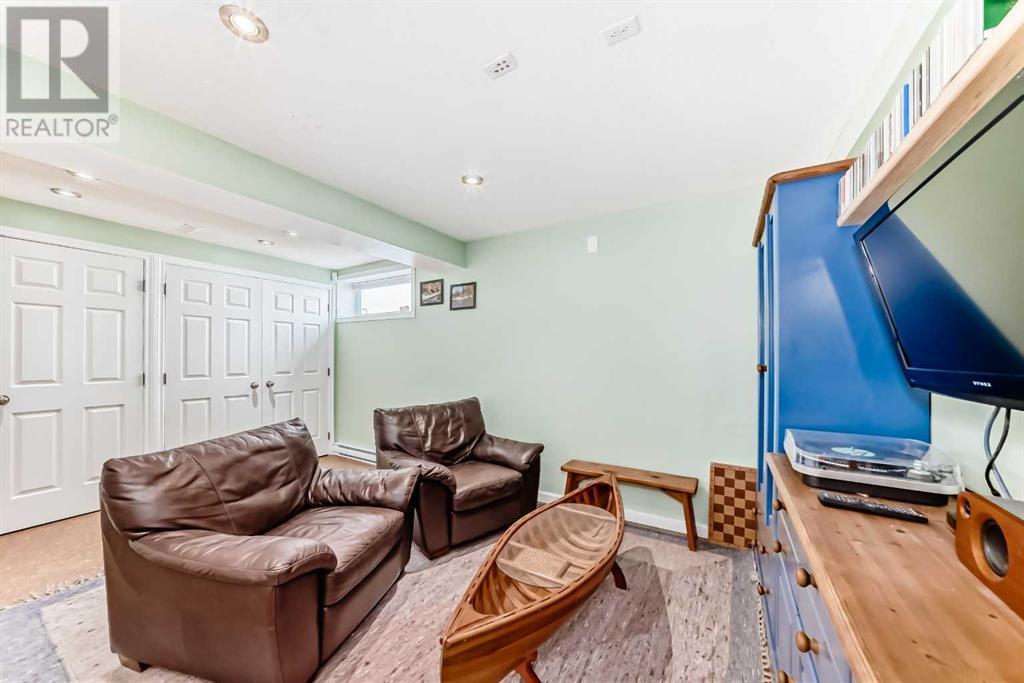 Single Family House for Sale in  Citadel Vista Close NW Citadel Calgary 