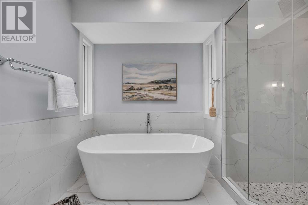 Single Family House for Sale in  Edgebrook Gardens NW Edgemont Calgary 