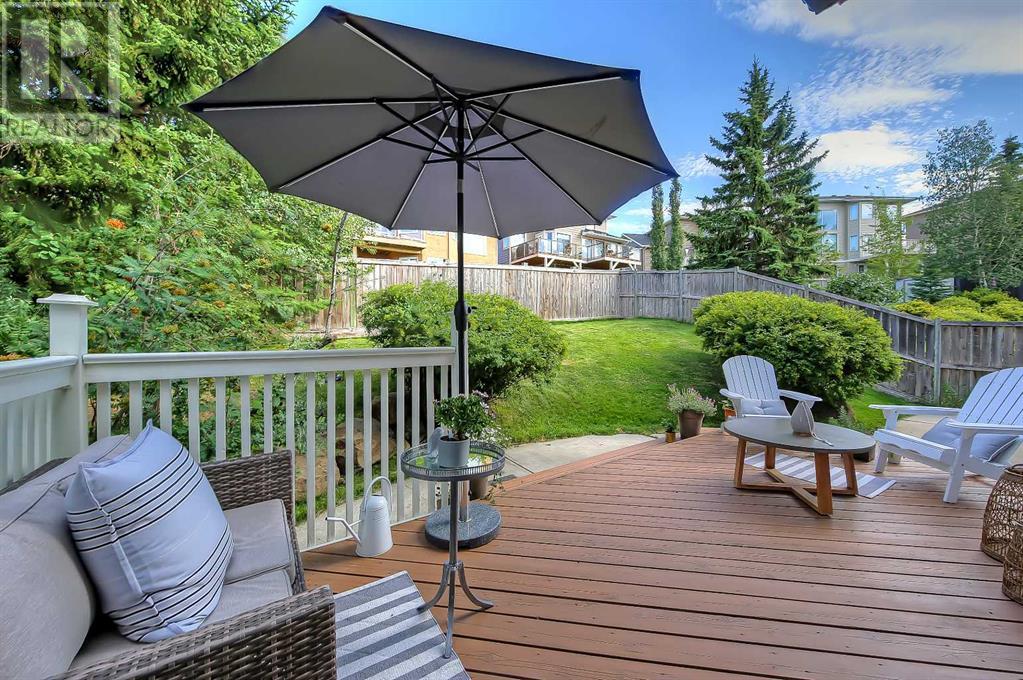 Single Family House for Sale in  Edgebrook Gardens NW Edgemont Calgary 