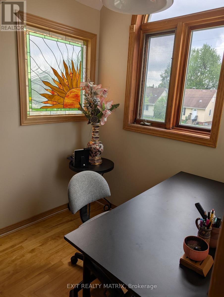 Photo 16 of 393 Donald Street, Ottawa ON