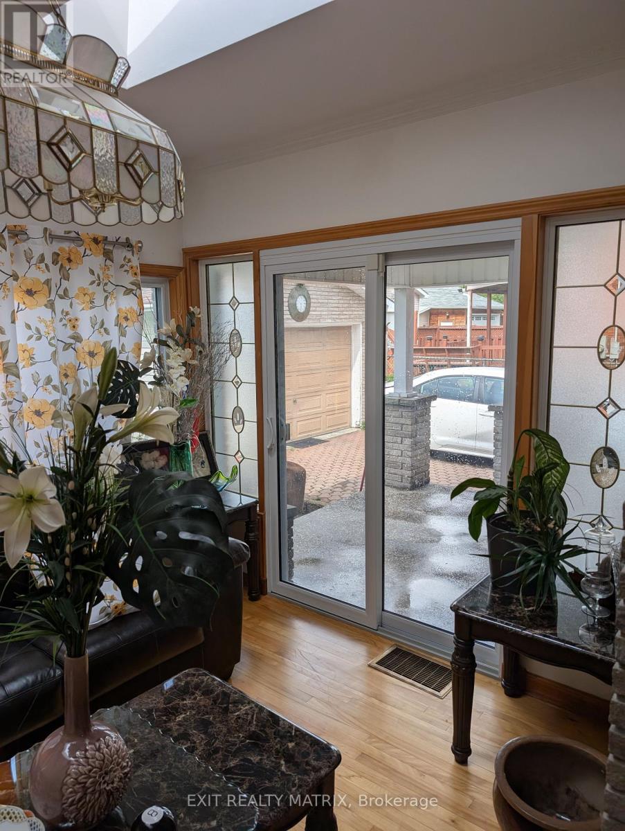 Photo 15 of 393 Donald Street, Ottawa ON