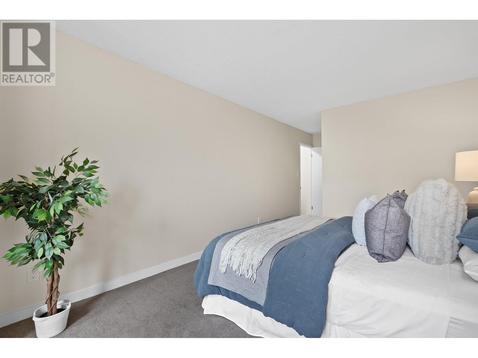 Photo 5 of 408 518 Moberly Road, Vancouver BC