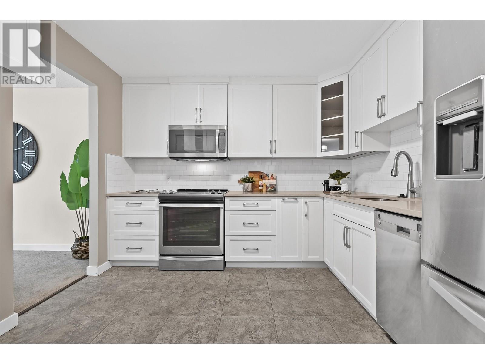 Photo 7 of 408 518 Moberly Road, Vancouver BC