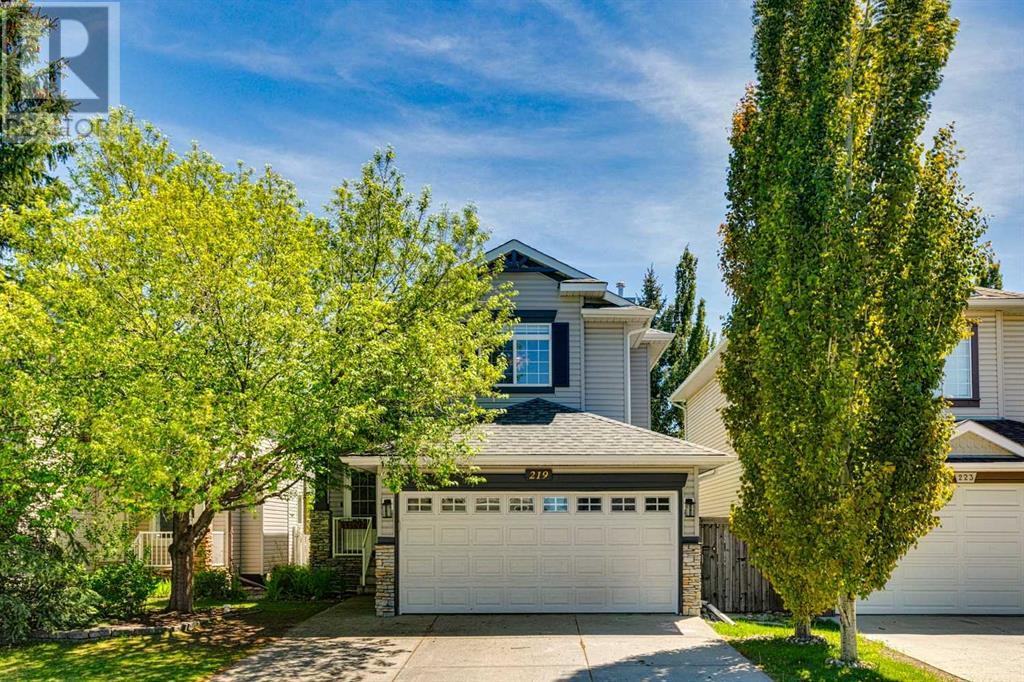 219 Chapalina Place SE, Calgary, Alberta