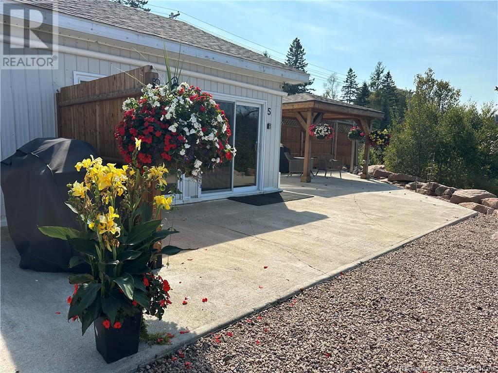 90 L'Etete Road - 6