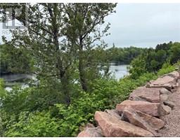 90 L'etete Road, St George, NB E5C3H6 Photo 15