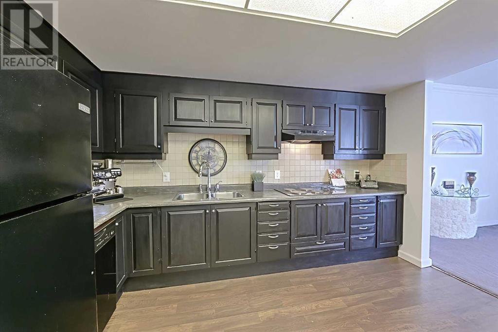 Single Family House for Sale in    Avenue SW Beltline Calgary 
