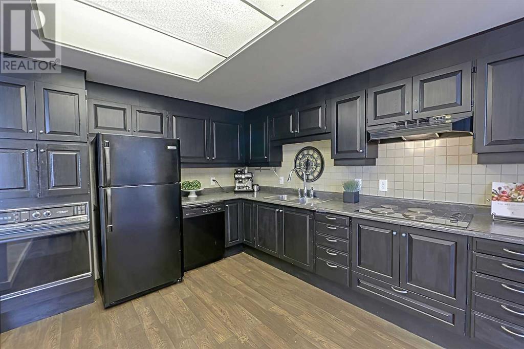 Single Family House for Sale in    Avenue SW Beltline Calgary 
