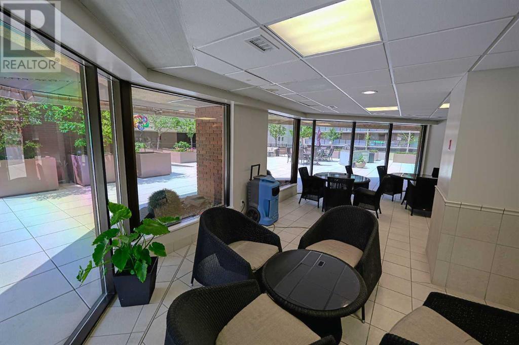 Single Family House for Sale in    Avenue SW Beltline Calgary 