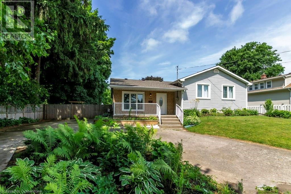 Photo 1 of 6413 Franklin Avenue, Niagara Falls ON
