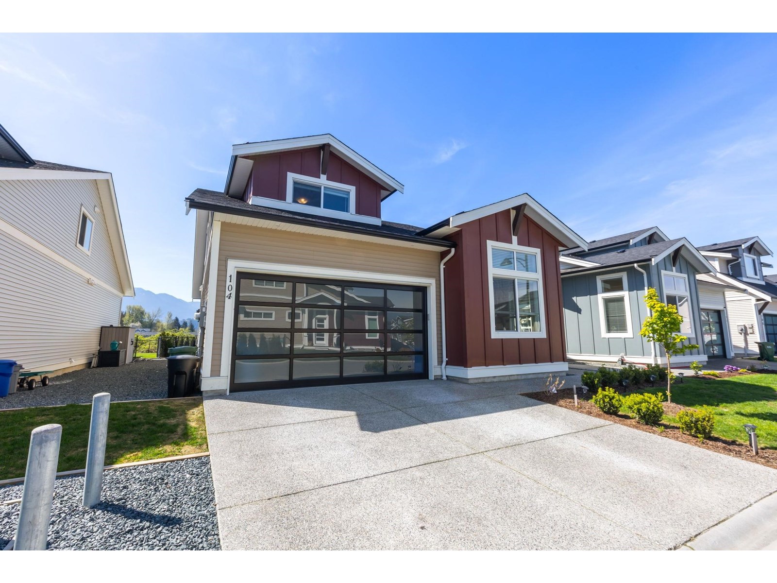 Photo 2 of 104 46213 Hakweles Road Sardis East Vedder, Chilliwack BC
