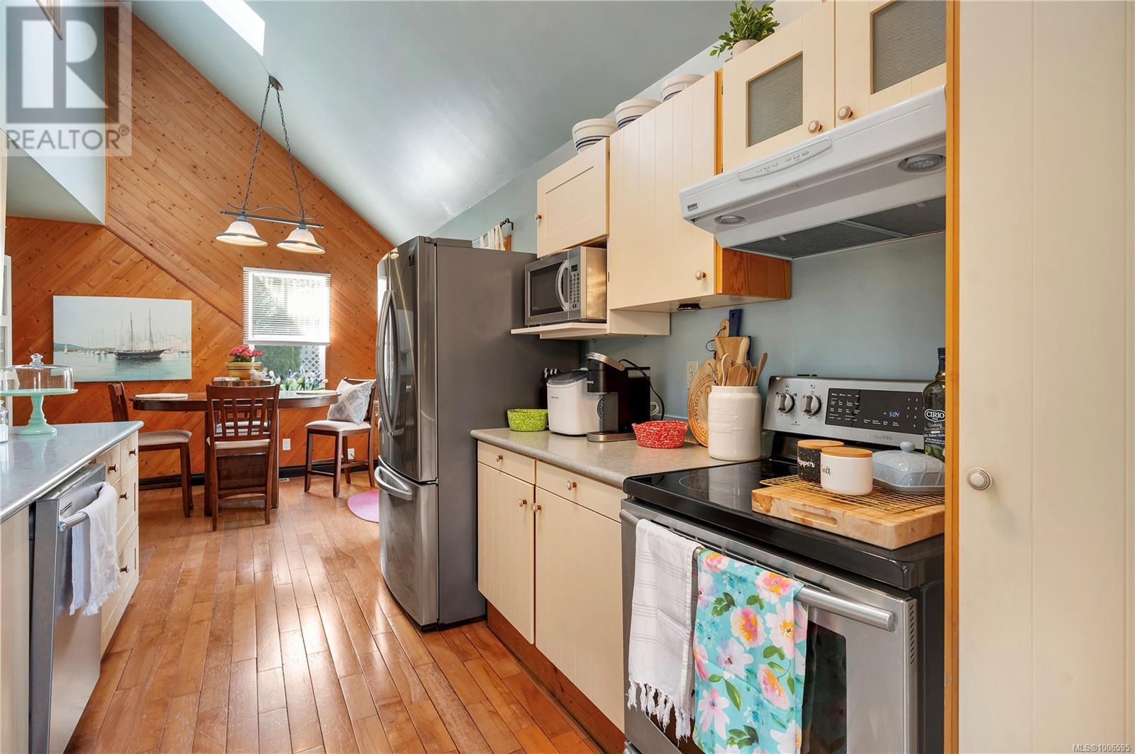 Photo 20 of 132 Skipton Cres, Campbell River BC